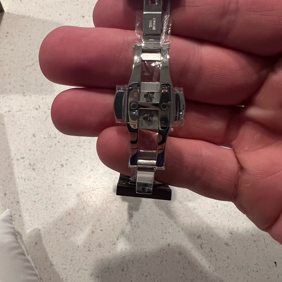 Movado Bold Watch - Picture 6 of 10